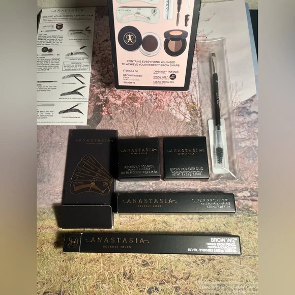 Anastasia Beverly Hills Makeup Eye Brow set 🎀🎀🎀🎀🎀🎀🎀🎀🎀🎀🎀🎀🎀🎀🎀🎀🎀🎀🎀 - Picture 3 of 5